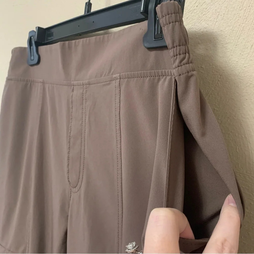 Athleta Chelsea Utility Jogger - Picture 5 of 13